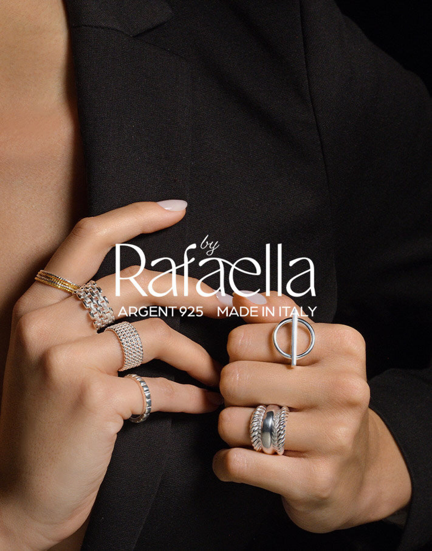 By Rafaella