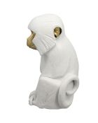 Figurine singe assis Yulu blanc/doré - 15x12x25 cm