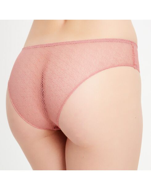 Blush calado de color rosa empolvado