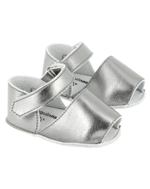 Sandalen aus Stahlmetall und Leder