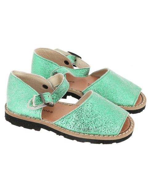 Grüne magische Ledersandalen