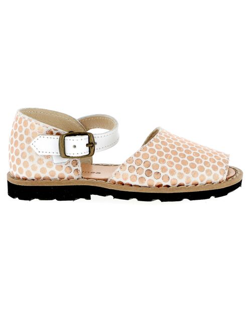 Weiße/Lachsfarbene gepunktete Ledersandalen
