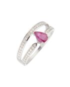 Bague Eugenie Or Blanc Diamants 0.2 ct & Rubis 0.6 ct