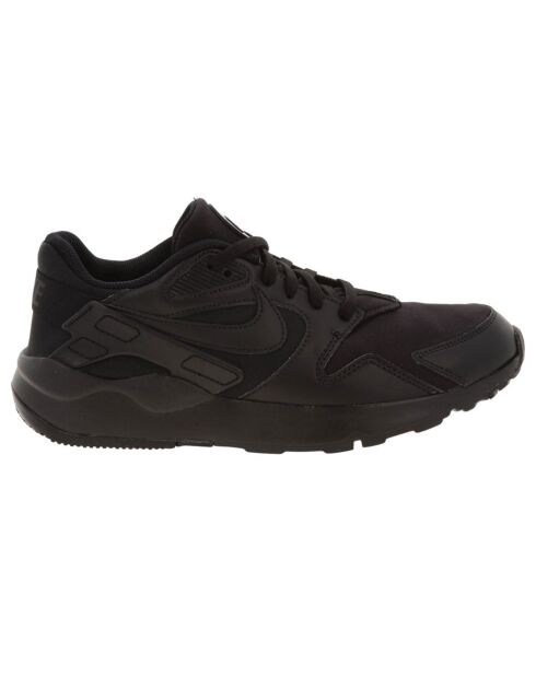 Baskets LD Victory noires
