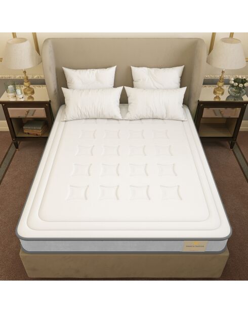 Packung Matratze + Bettdecke + 2 Windsor-Kissen weiß/grau - 140x190 cm