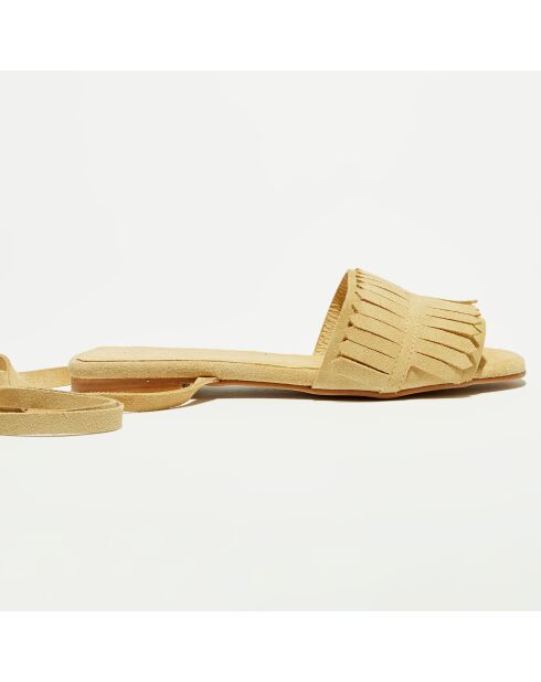 Beige fluwelen leren sandalen