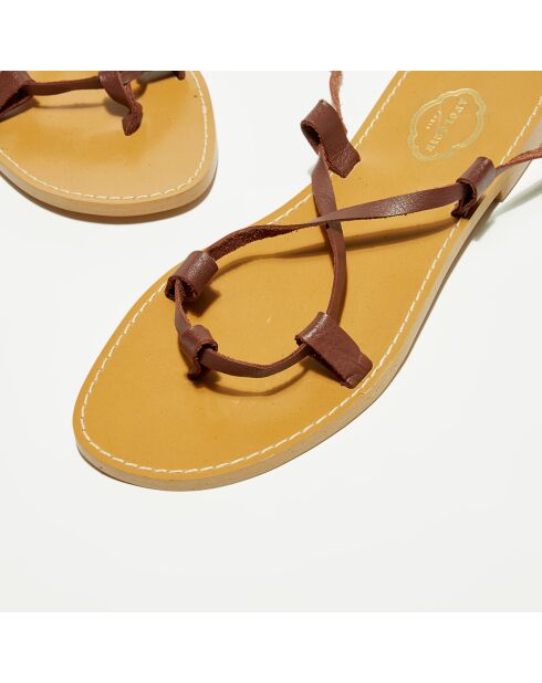 Sandalias de piel marrones