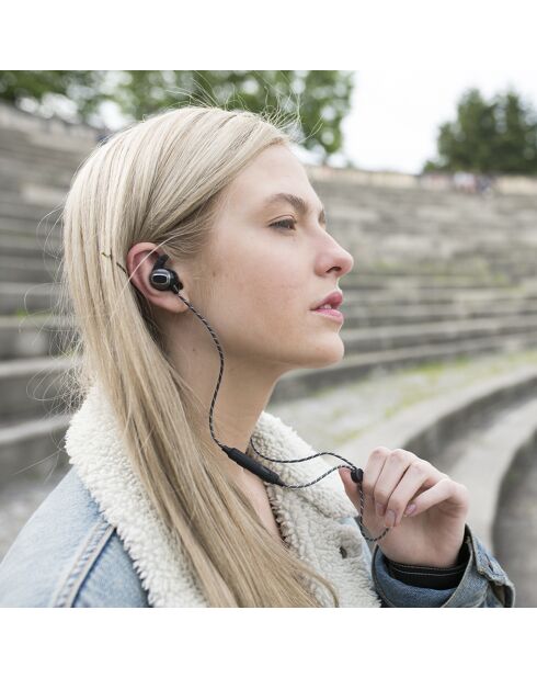 Auricolare sportivo Bluetooth Magnussen M4 nero/argento