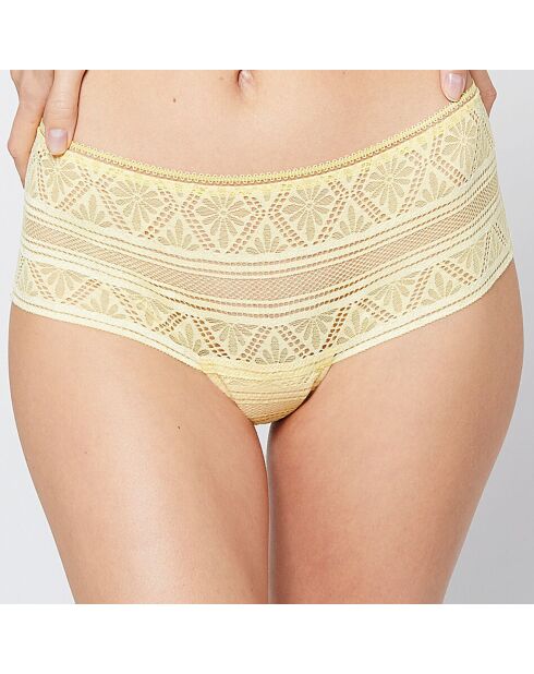 Pantalones cortos de color amarillo pálido a la moda