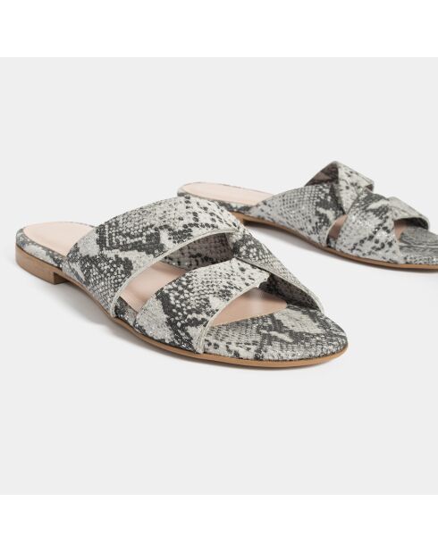 Mules de cuero blanco y negro Call You Mine