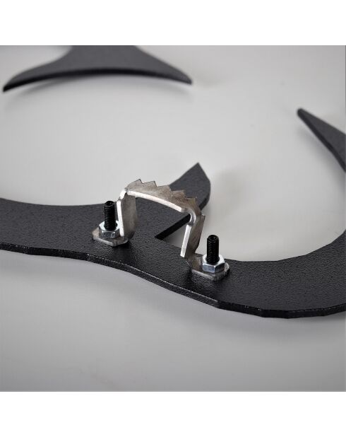 Metalen wanddecoratie Zwarte wereldkaart - 60x120 cm
