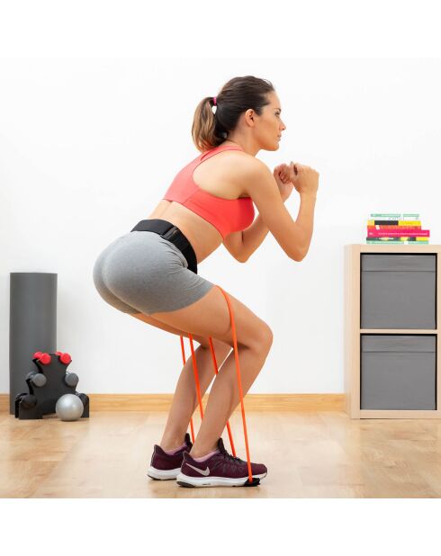 Ceinture bootrainer avec bandes de résistance pour fessiers