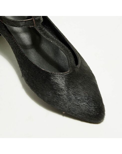 Ilfira schwarze Lederballerinas im Pony-Stil