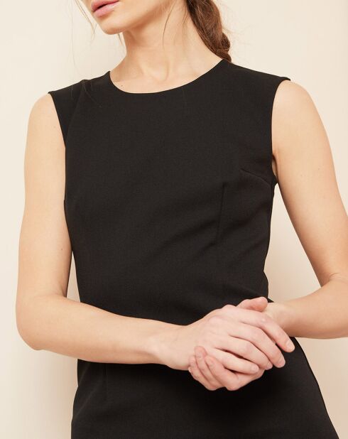 Ärmelloses Kleid mit schwarzen Spitzendetails