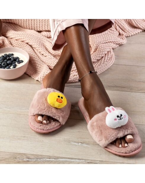 Chaussons en fausse fourrure Layla roses