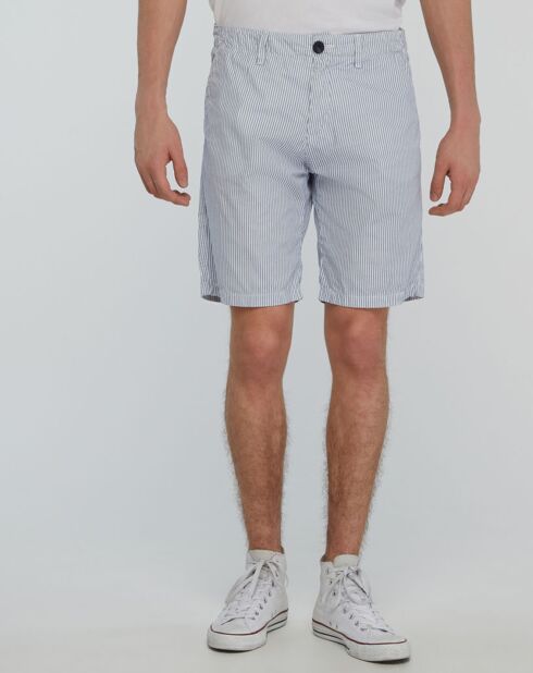Popplin slim chinoshort met wit/blauwe strepen