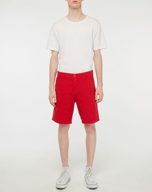 Rode slanke chinoshort van Popplin