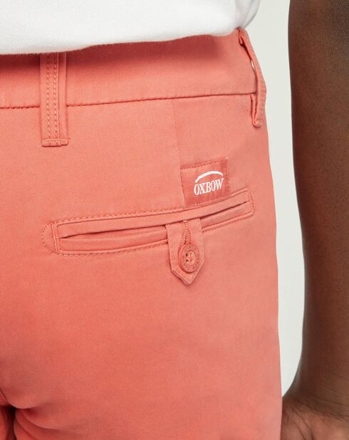 Short chino Onagh rouge clair
