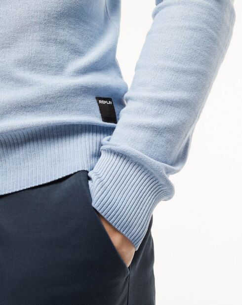 Maglione girocollo blu cielo lavato