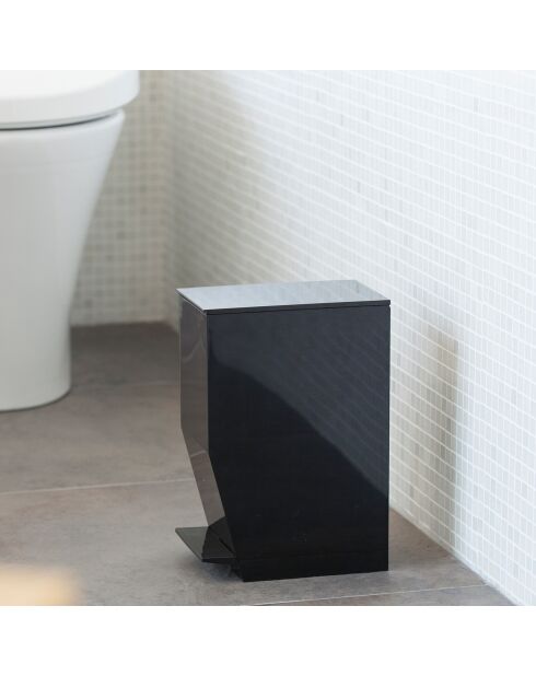 Pattumiera a pedale nera Tower - 12x19x27,5 cm