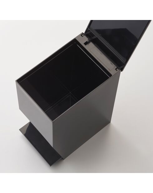 Pattumiera a pedale nera Tower - 12x19x27,5 cm
