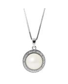 Collana in argento rodiato, zirconi e perla d'acqua dolce Bottone in madreperla bianca naturale