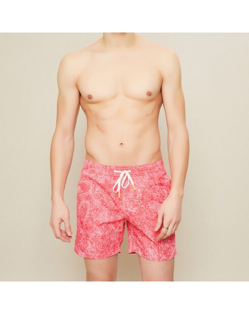 Pantalones cortos de baño con estampado de cachemir rojo
