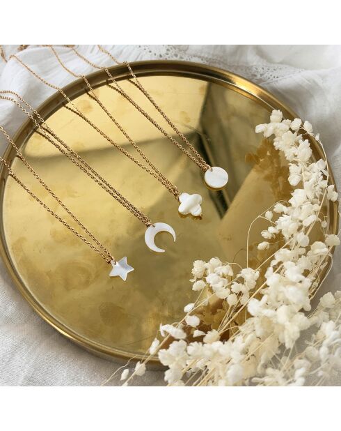 Collier Charm Amour en laiton doré & Nacre