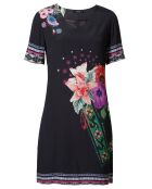 Robe Barta noire