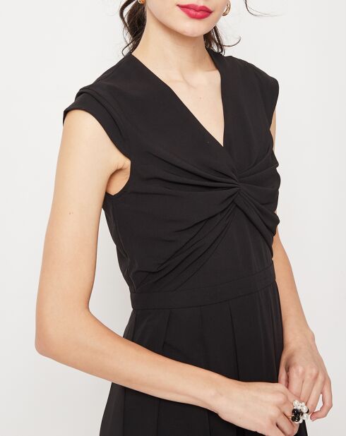 Robe Colas noire