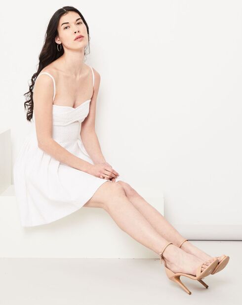Robe Marie blanche