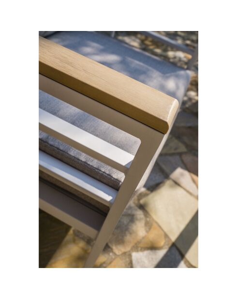 Cayenne Essgruppe aus weißem Aluminium für 7 Personen