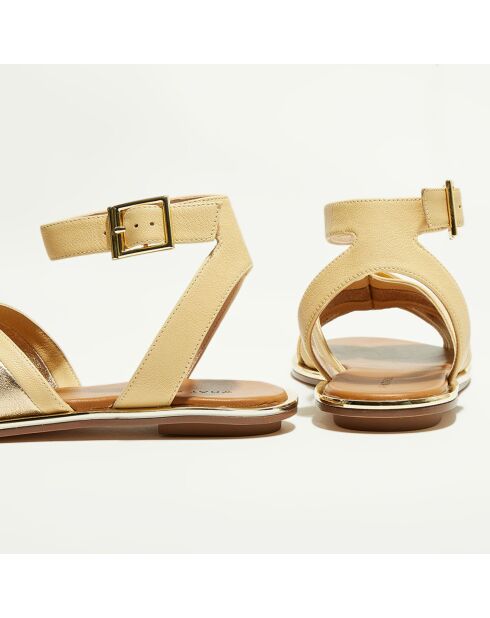 Beigefarbene Sandalen aus Allyleder