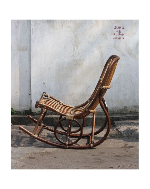 Sillón de ratán marrón - 68x102x102 cm