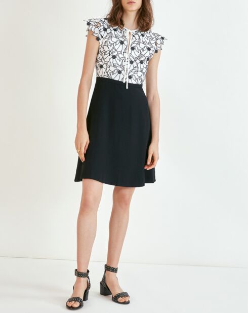 Doorzichtige zwart/witte geborduurde jurk