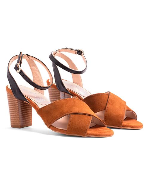 Sandalias Lola de piel aterciopelada camel - tacón de 8 cm