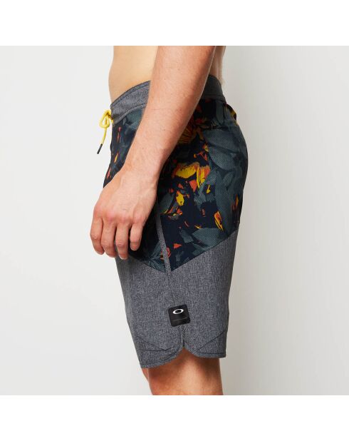 Trancas graue Badeshorts
