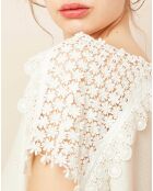 Top à broderie fleurie crème
