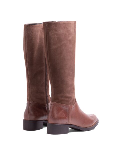Botas Kyra de piel marrón