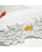 Boots Security blanches