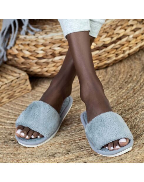 Chaussons en fausse fourrure Elena gris