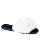 Chaussons en fausse fourrure Hailey blancs
