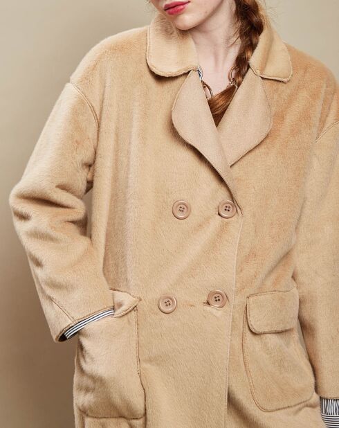 Manteau boutonné en Fausse Fourrure taupe