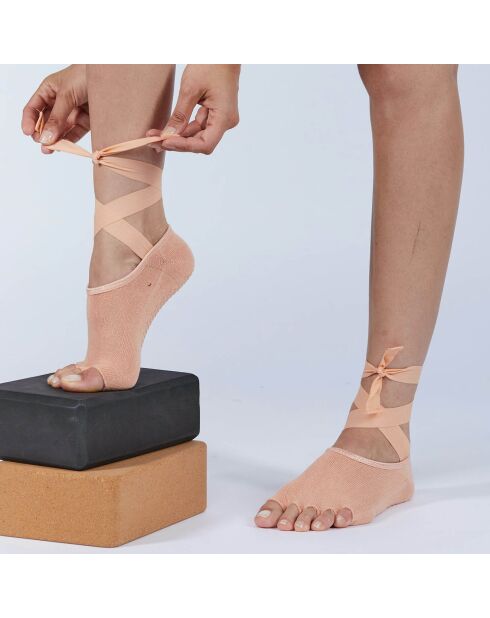 Chaussettes de yoga antidérapantes beiges