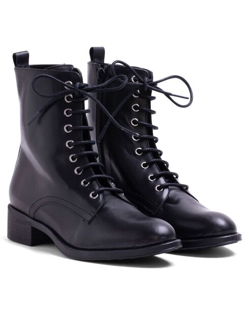 Botas negras de piel Poussey