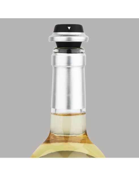 Pompe sous-vide manuelle pour vin grise - 4.5x4.5x12.3 cm