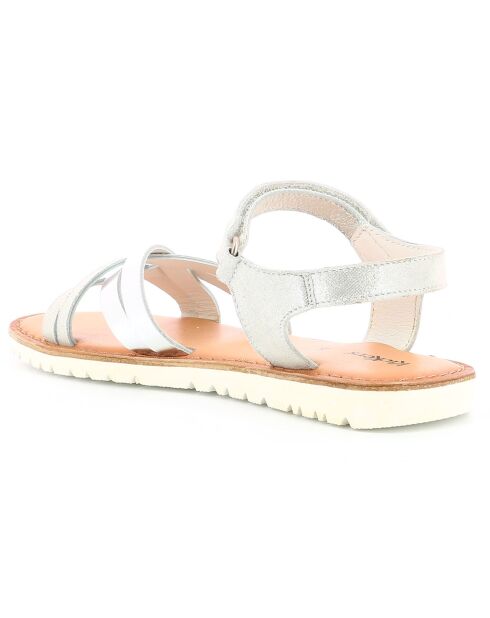 Betternew zilveren leren sandalen