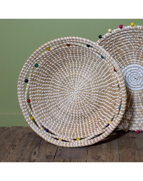 Cestino rotondo Milos beige in alghe marine e perline in legno - D.37x9 cm
