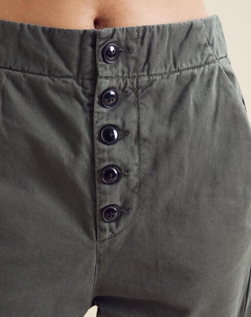 Dunkle khakifarbene Patthose