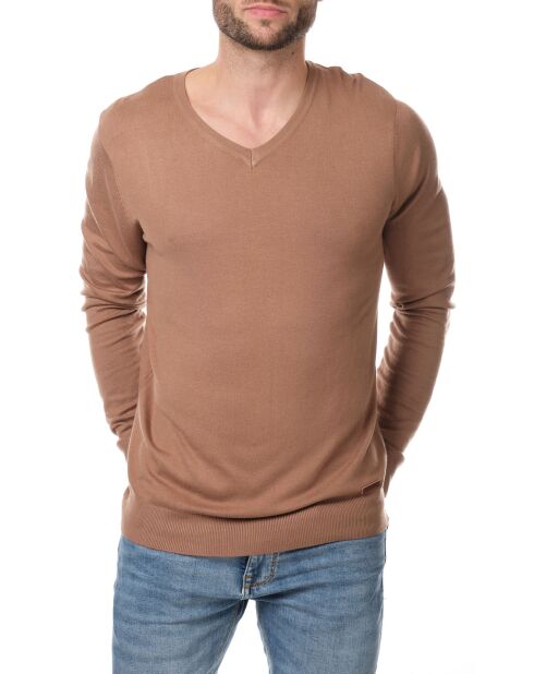 Pull col V Nohlan camel